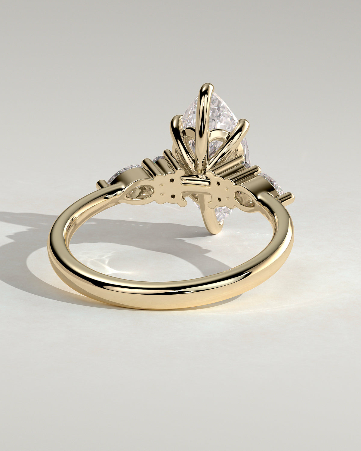 MET 0100 - 2 ct center stone - 18k Yellow Gold source reference - setting detail view