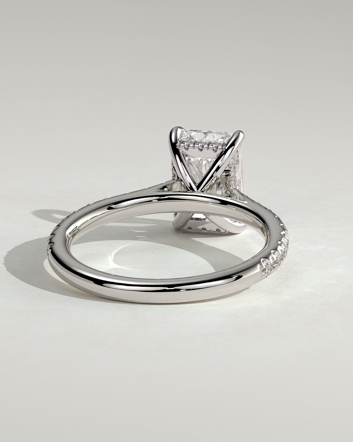 MET 0101 - 2 ct center stone - 18k White Gold source reference - setting detail view