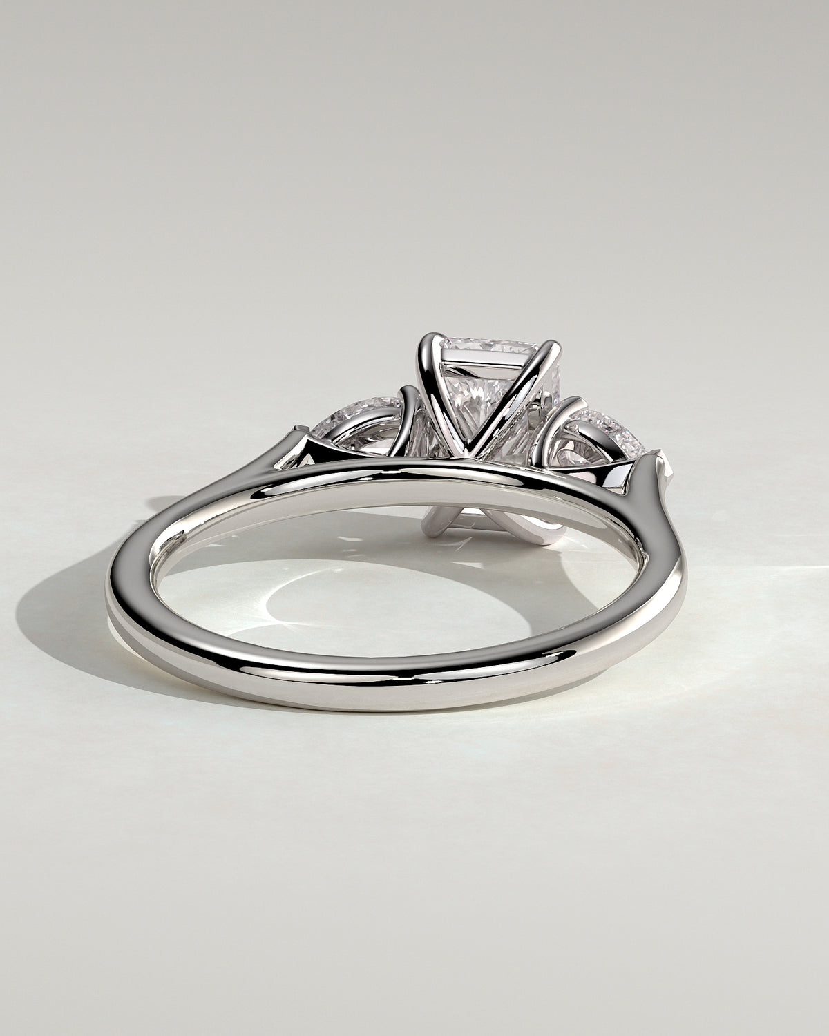 MET 0102 - 1 ct center stone - 18k White Gold source reference - setting detail view