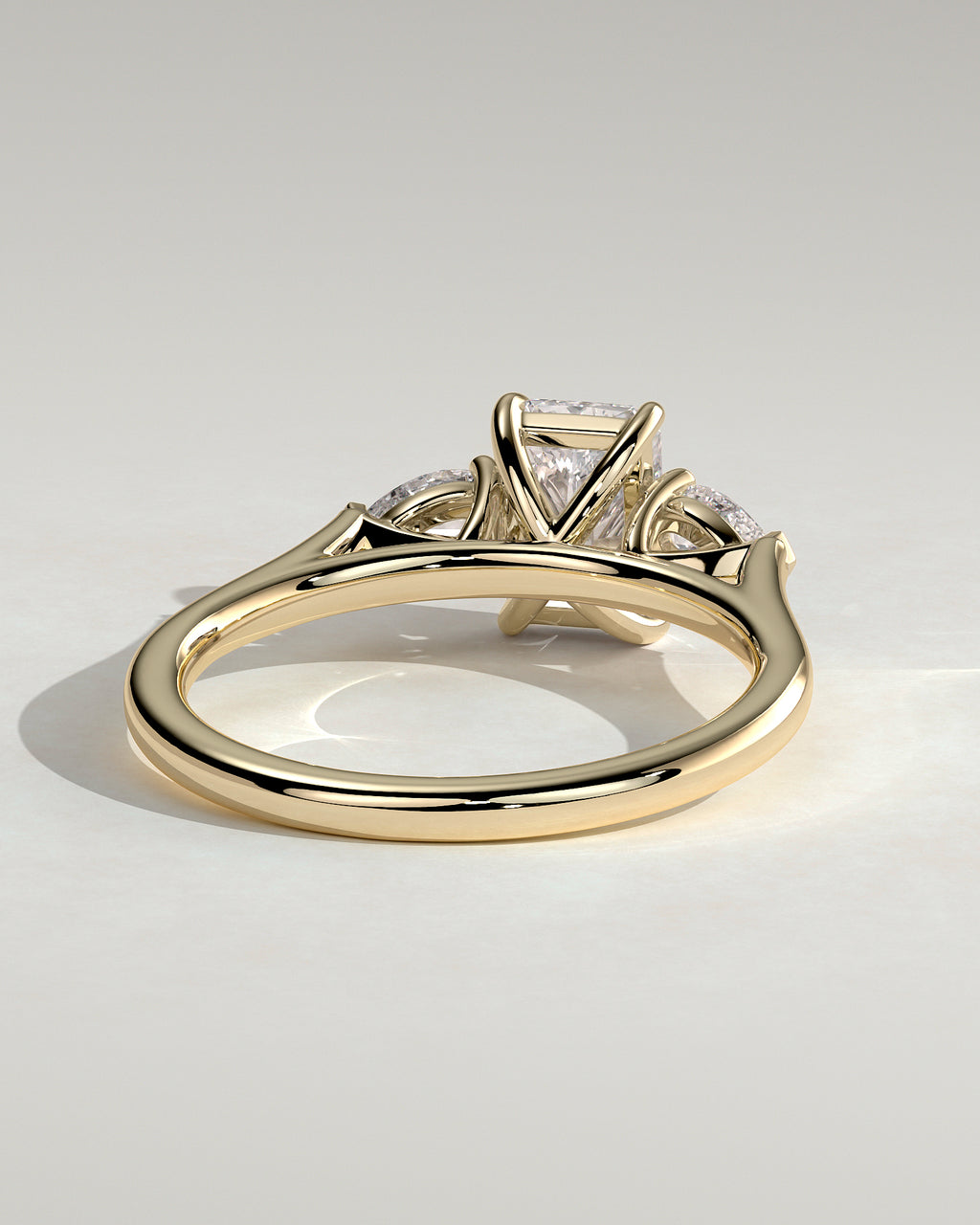 MET 0102 - 1 ct center stone - 18k Yellow Gold source reference - setting detail view
