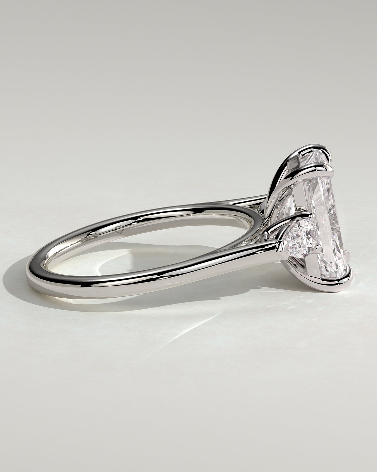 MET 0102 - 3 ct center stone - 18k White Gold source reference - setting detail view