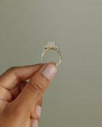 MET 0102 - 3 ct source configuration - 18k Yellow Gold source reference - lifestyle view