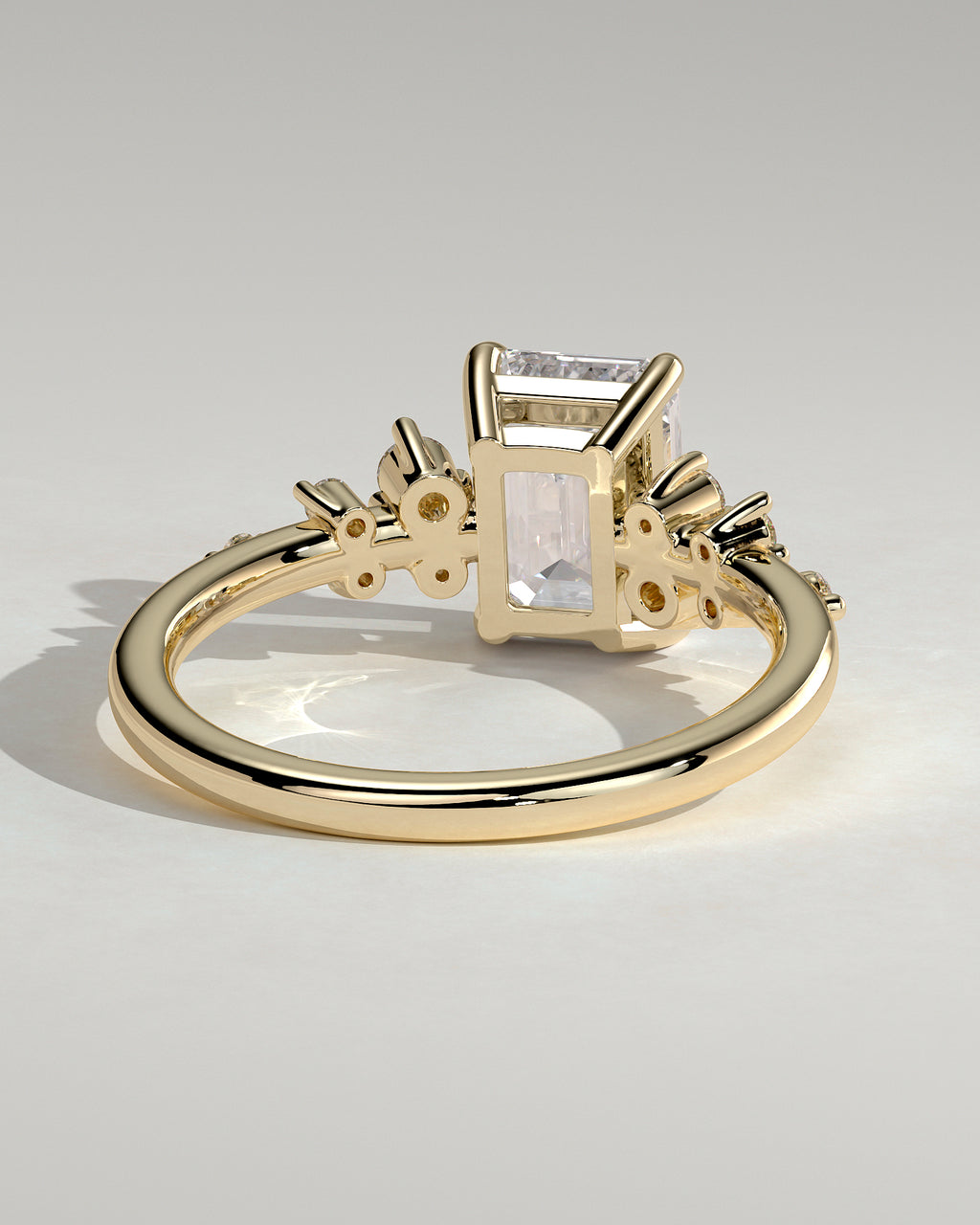 MET 0104 - 2 ct center stone - 18k Yellow Gold source reference - setting detail view