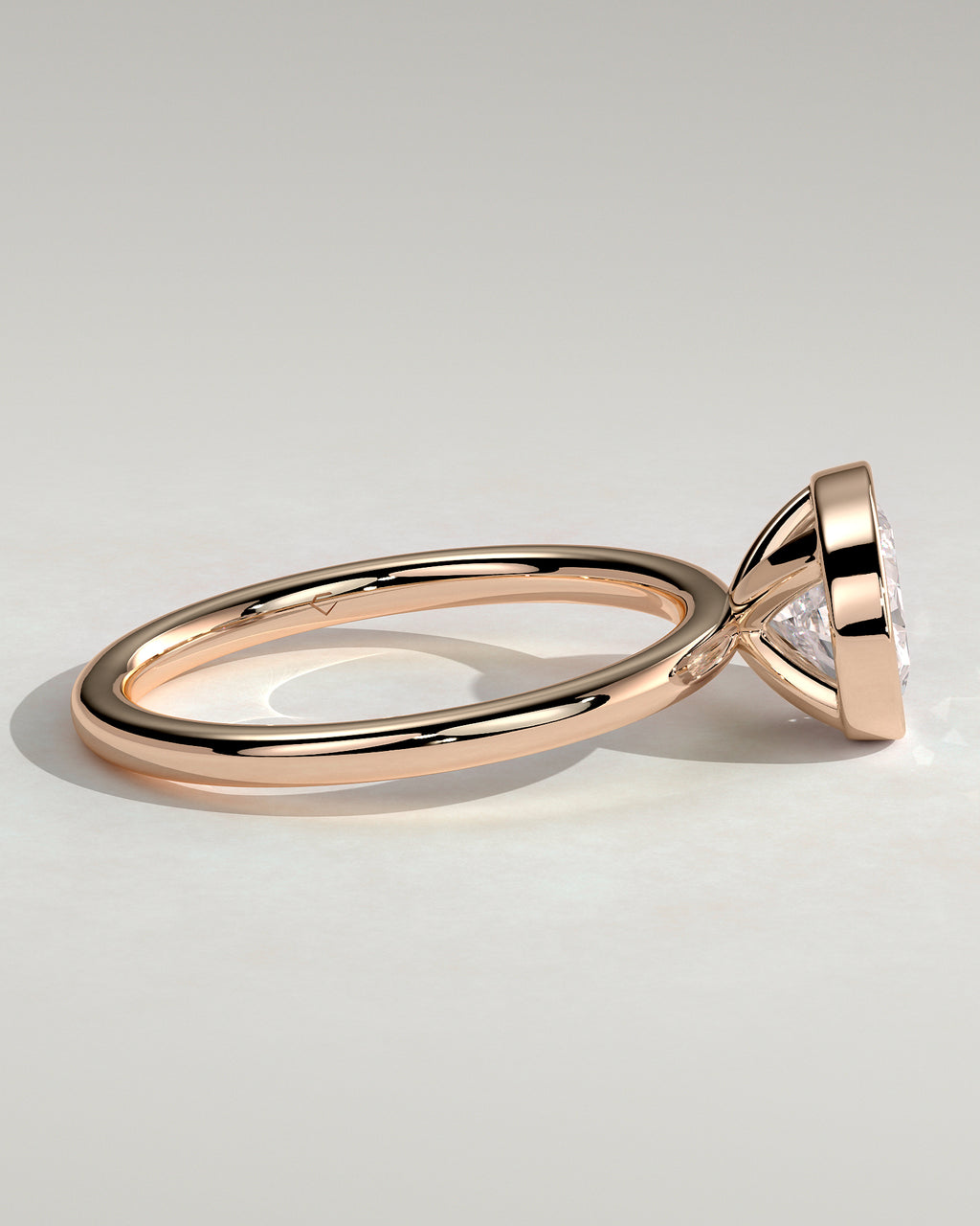 MET 0105 - 2 ct center stone - 18k Rose Gold source reference - setting detail view