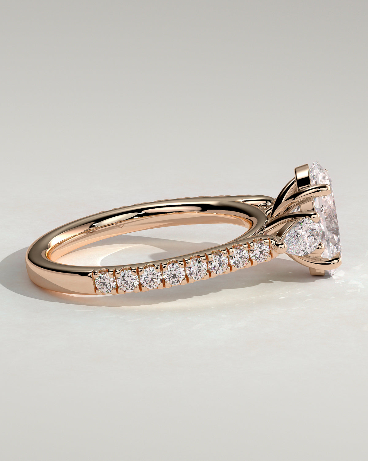 MET 0116 - 2 ct center stone - 18k Rose Gold source reference - setting detail view