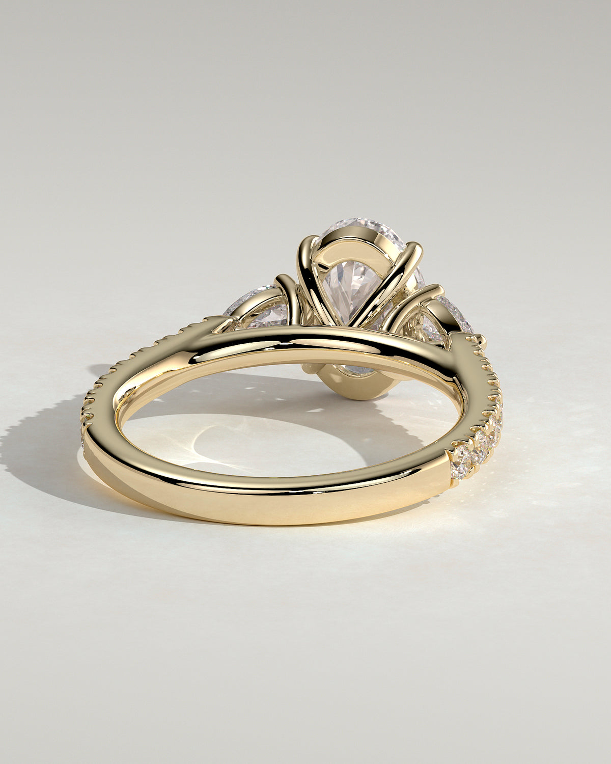 MET 0116 - 2 ct center stone - 18k Yellow Gold source reference - setting detail view