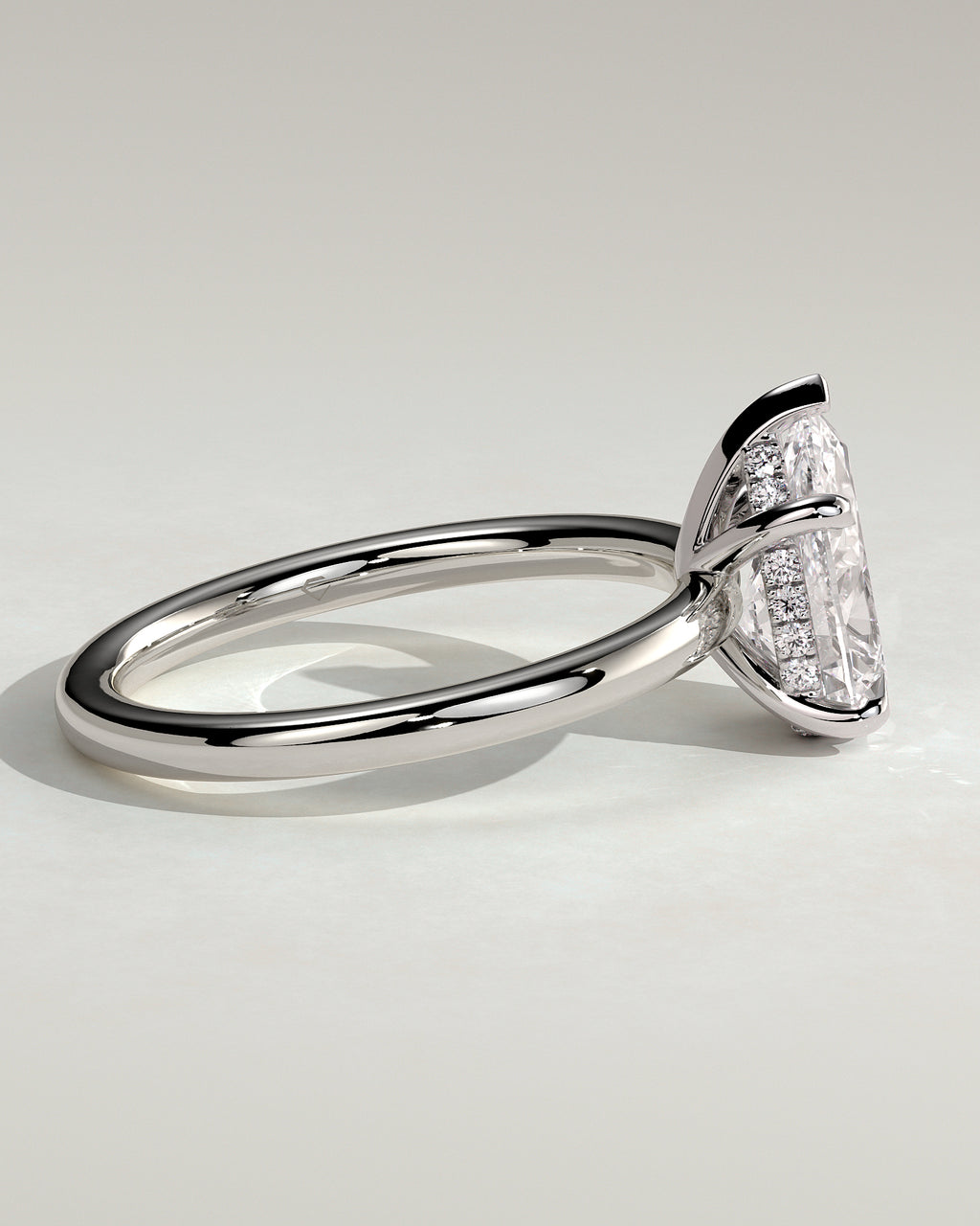 MET 0117 - 2 ct center stone - 18k White Gold source reference - setting detail view