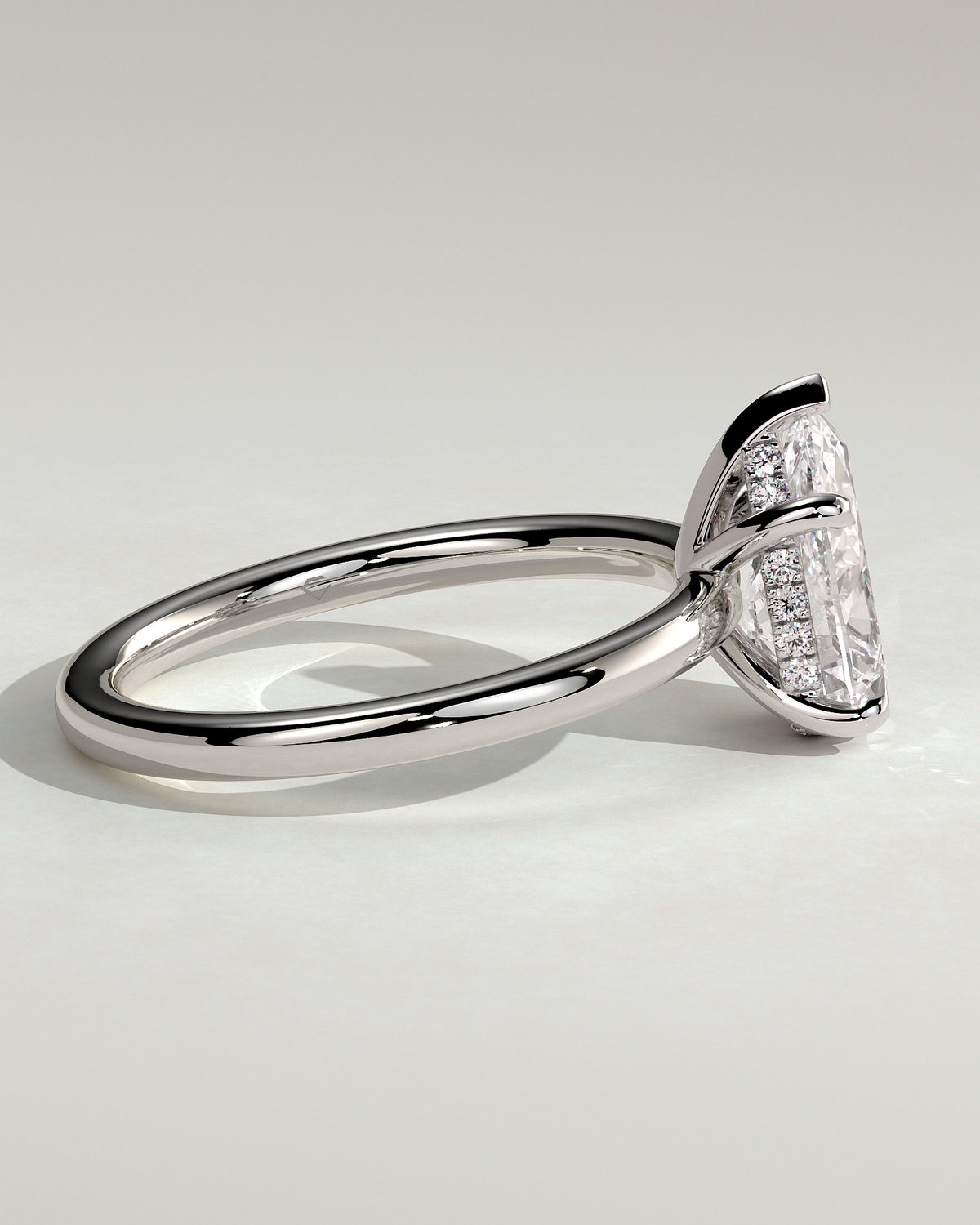 MET 0117 - 2 ct center stone - 18k White Gold source reference - setting detail view