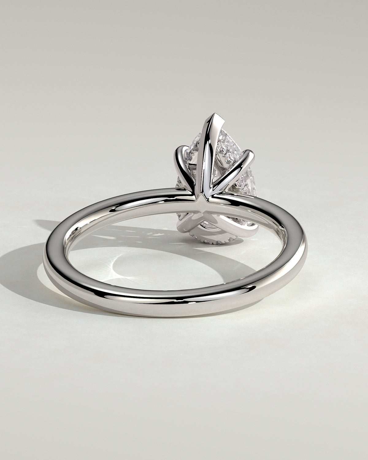 MET 0117 - 2 ct center stone - 18k White Gold source reference - setting detail view