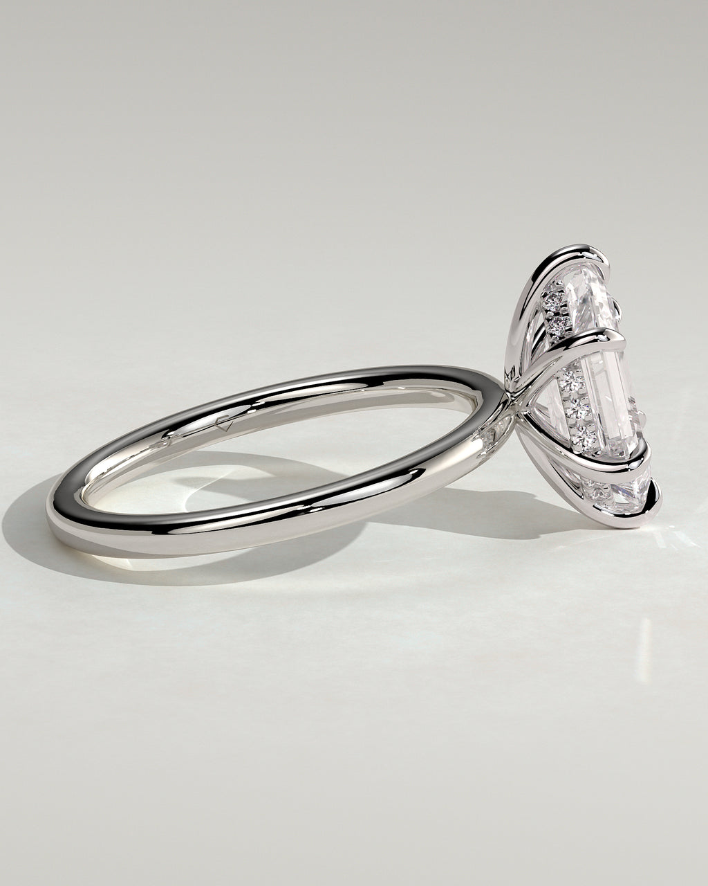 MET 0122 - 2 ct center stone - 18k White Gold source reference - setting detail view