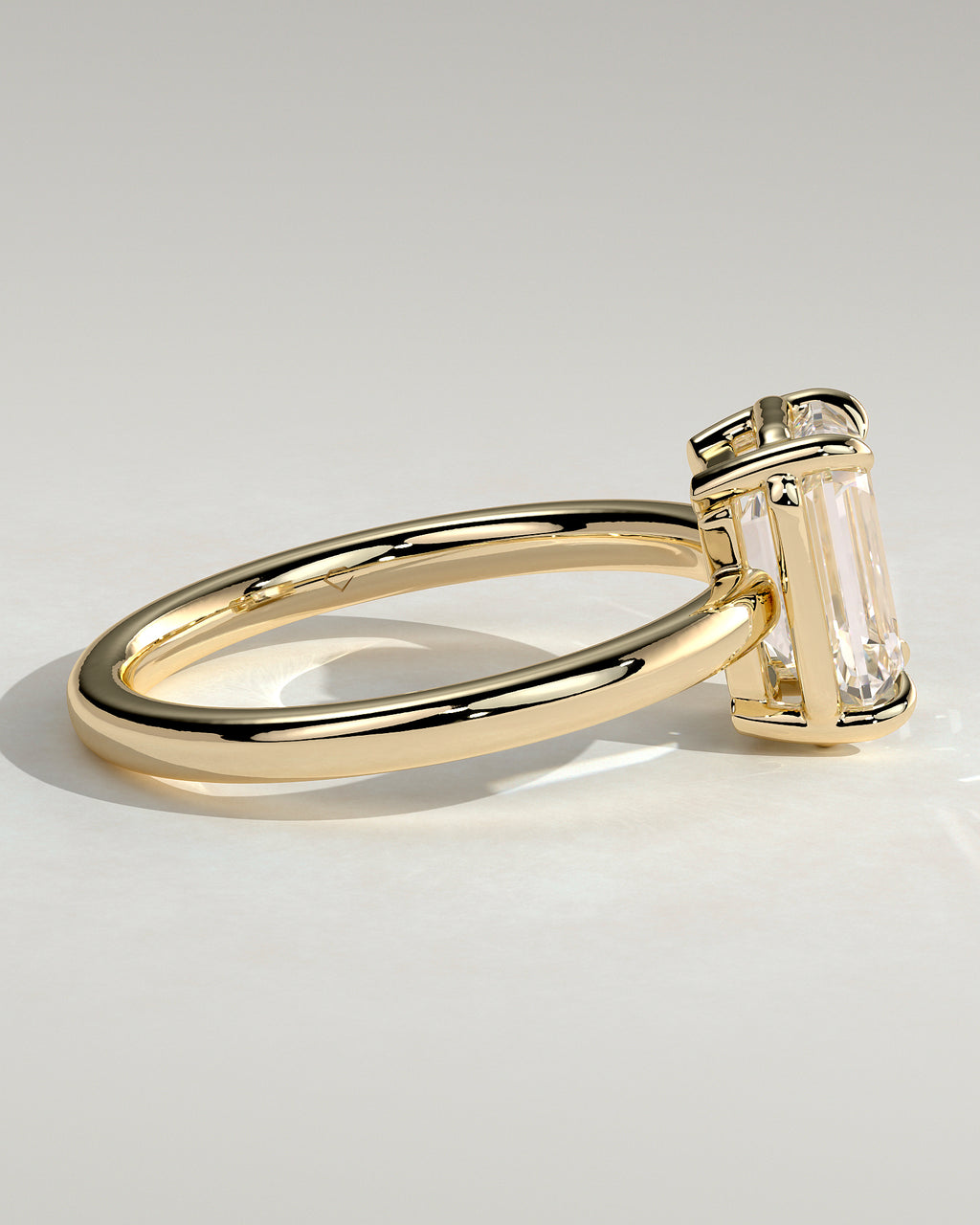 MET 0123 - 2 ct center stone - 18k Yellow Gold source reference - setting detail view