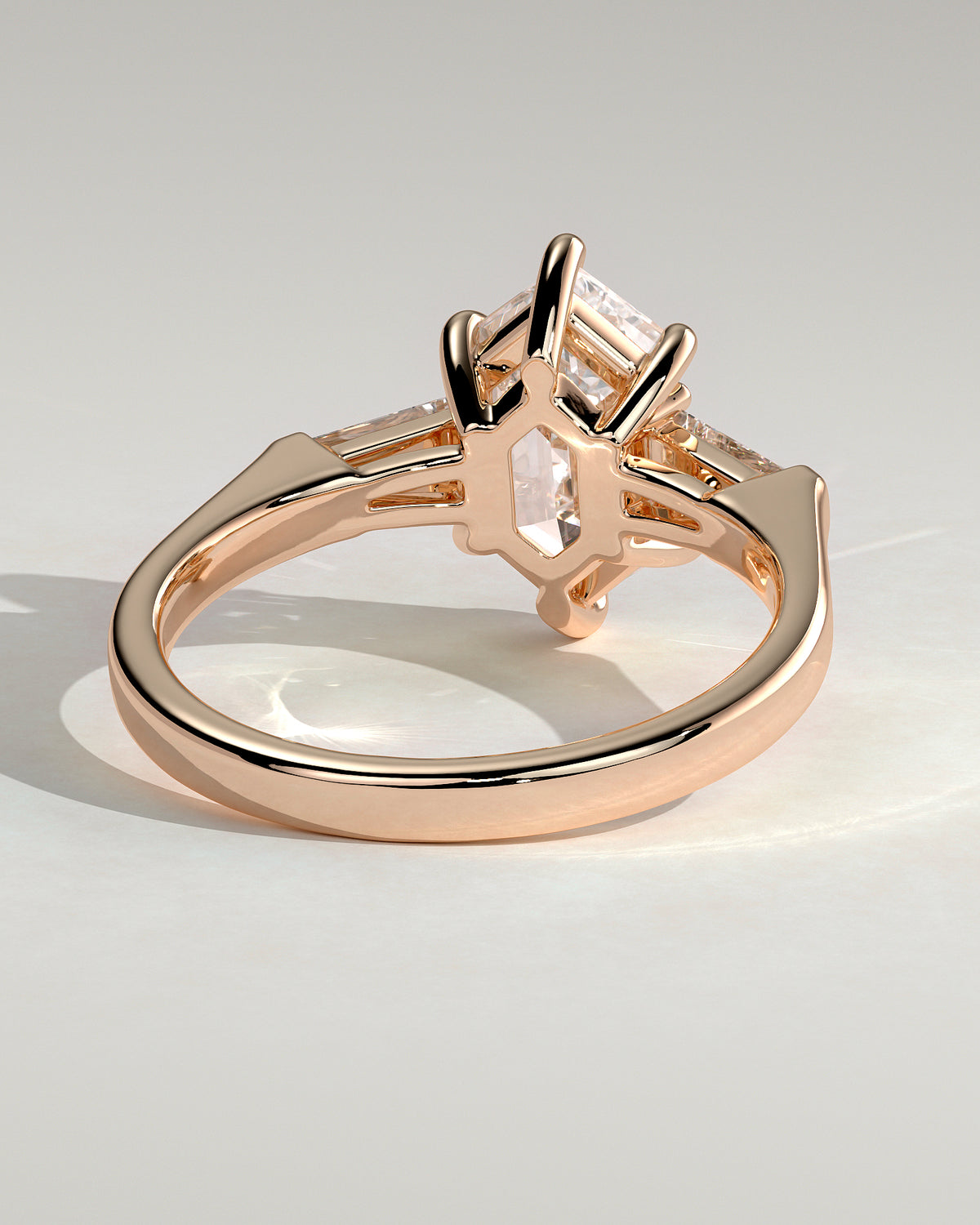 MET 0125 - 2 ct center stone - 18k Rose Gold source reference - setting detail view