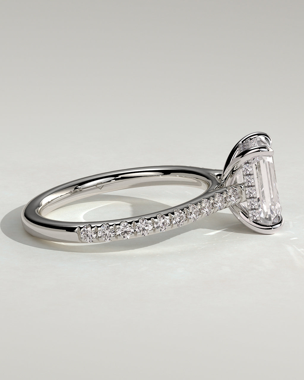 MET 0126 - 2 ct center stone - 18k White Gold source reference - setting detail view