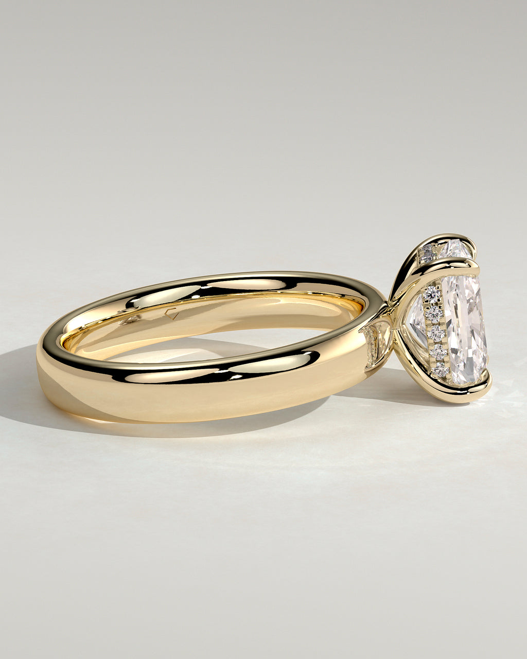 MET 0127 - 2 ct center stone - 18k Yellow Gold source reference - setting detail view