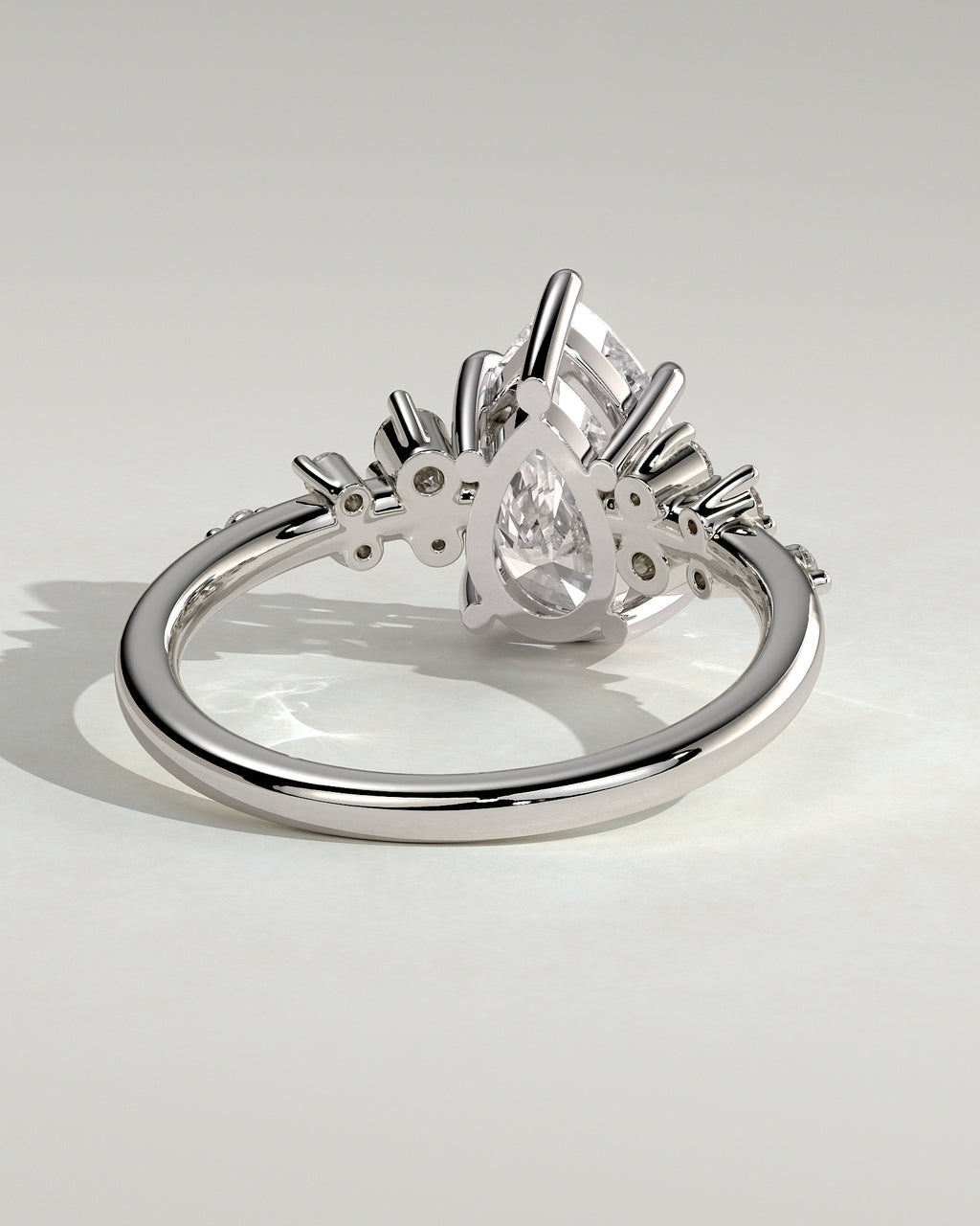 MET 0131 - 2 ct center stone - 18k White Gold source reference - setting detail view