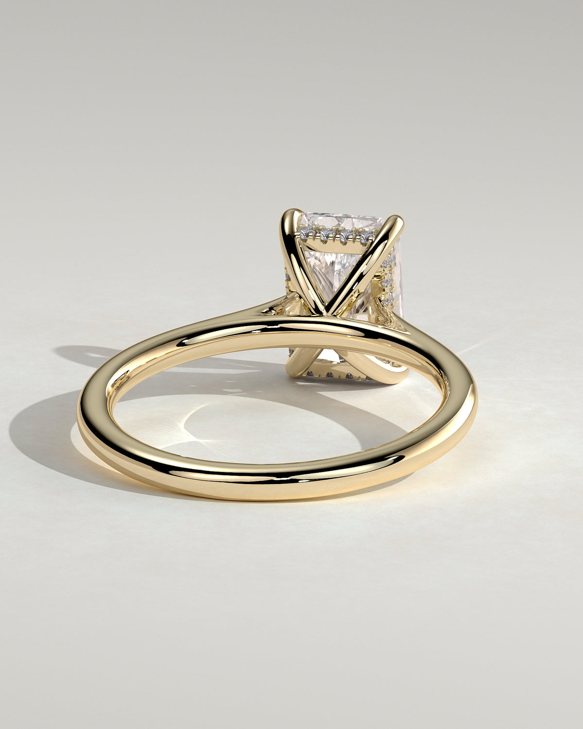 MET 0132 - 2 ct center stone - 18k Yellow Gold source reference - setting detail view