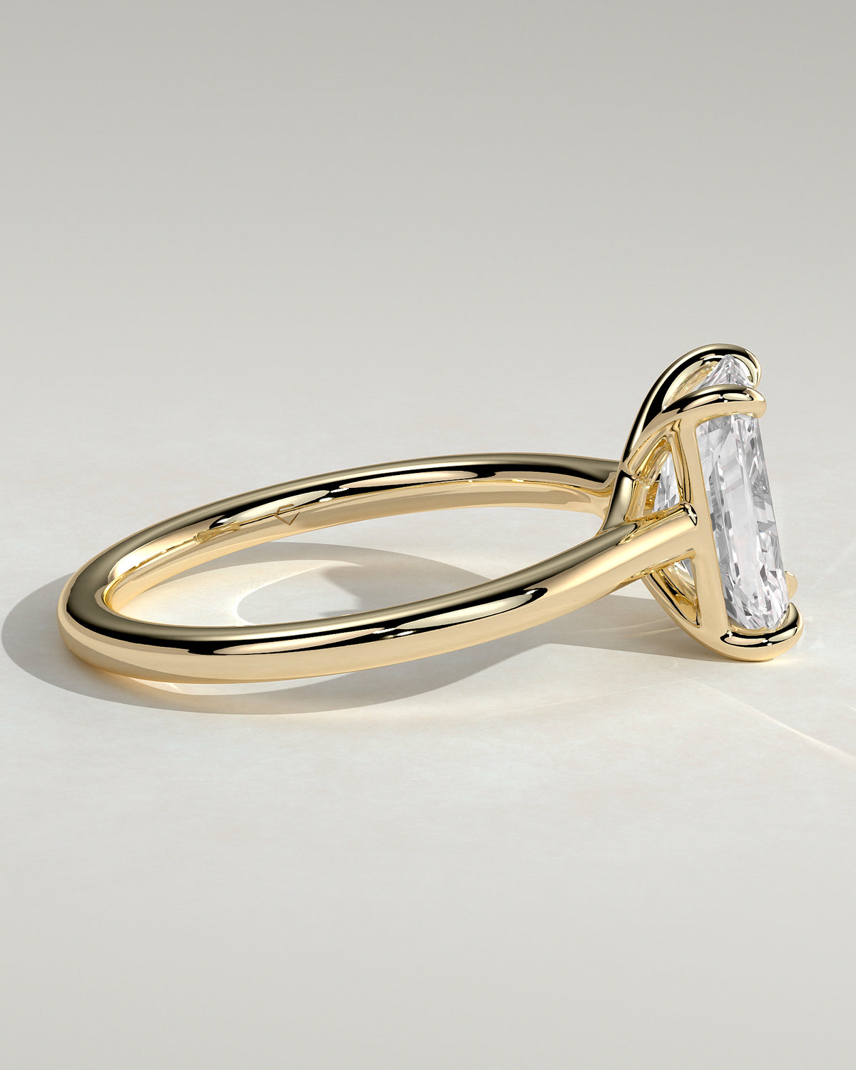 MET 0134 - 2 ct center stone - 18k Yellow Gold source reference - setting detail view