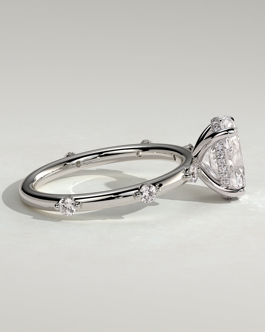 MET 0142 - 2 ct center stone - 18k White Gold source reference - setting detail view