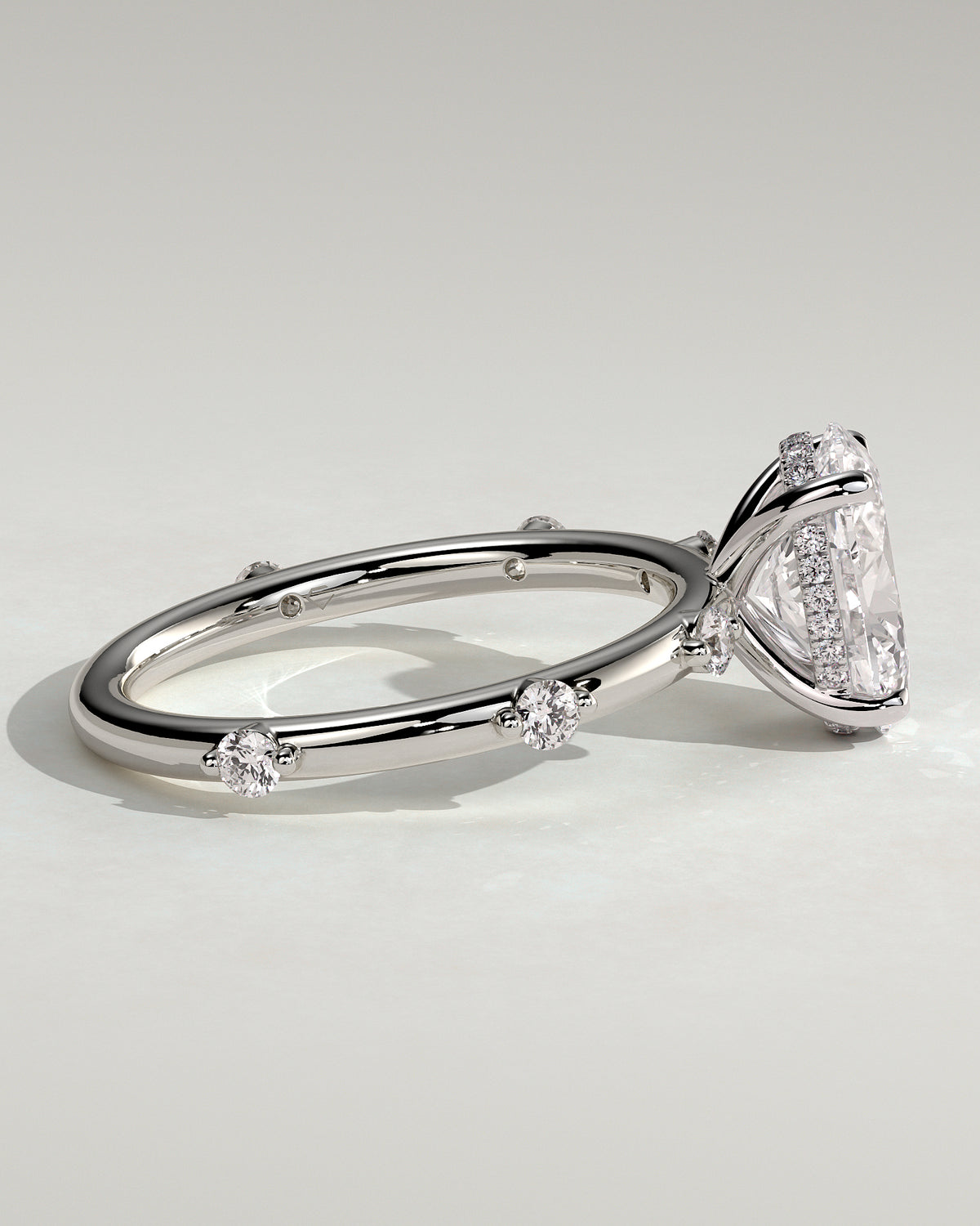 MET 0142 - 2 ct center stone - 18k White Gold source reference - setting detail view
