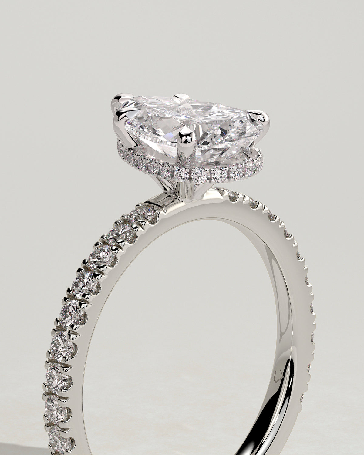 MET 0148 - 2 ct center stone - 18k White Gold source reference - setting detail view