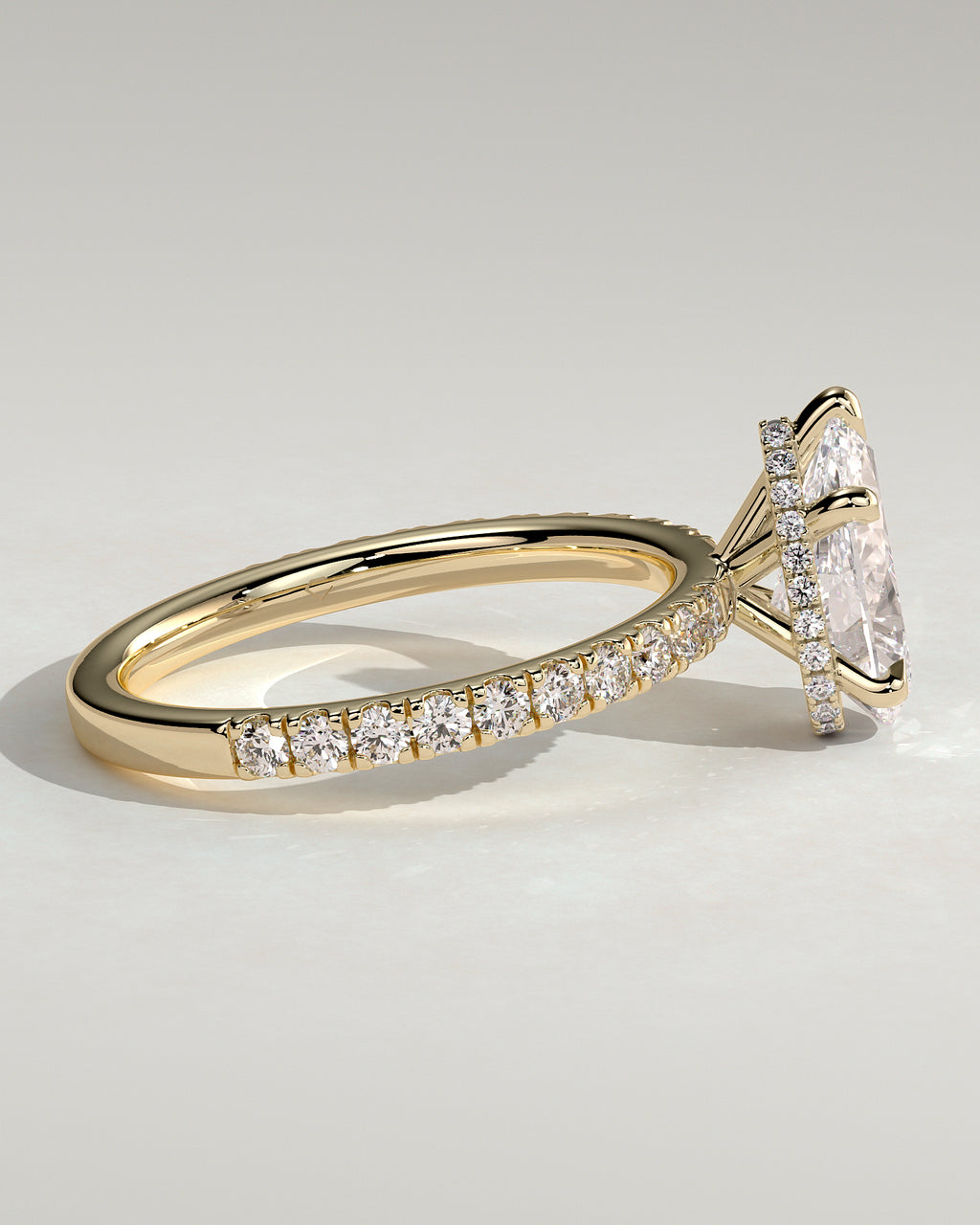 MET 0148 - 2 ct center stone - 18k Yellow Gold source reference - setting detail view