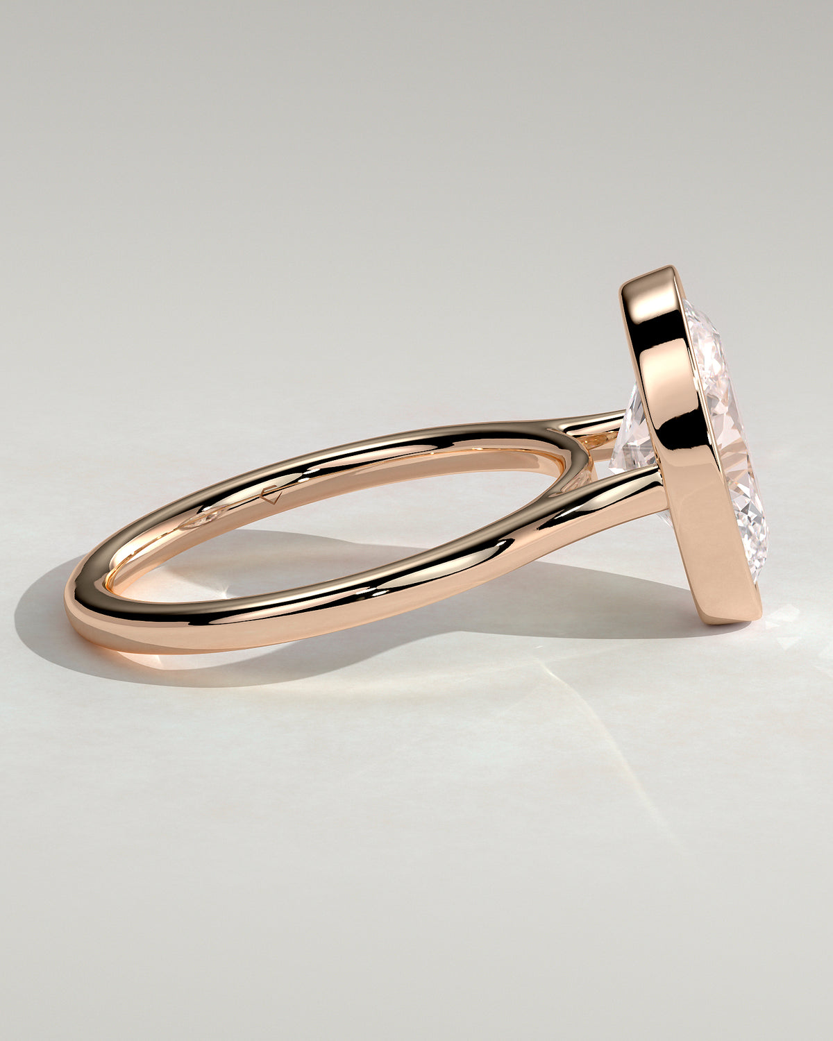 MET 0151 - 3 ct center stone - 18k Rose Gold source reference - setting detail view
