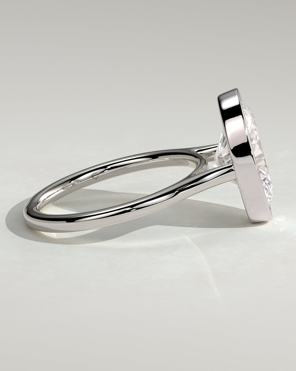 MET 0151 - 4 ct center stone - 18k White Gold source reference - setting detail view