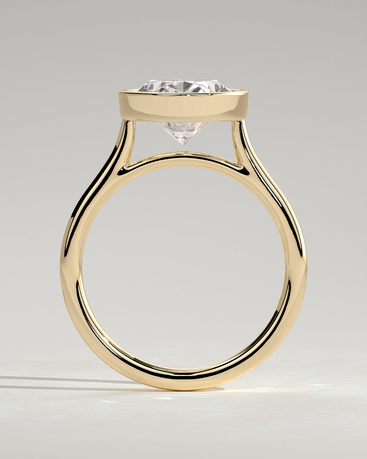 MET 0151 - 4 ct center stone - 18k Yellow Gold source reference - setting detail view