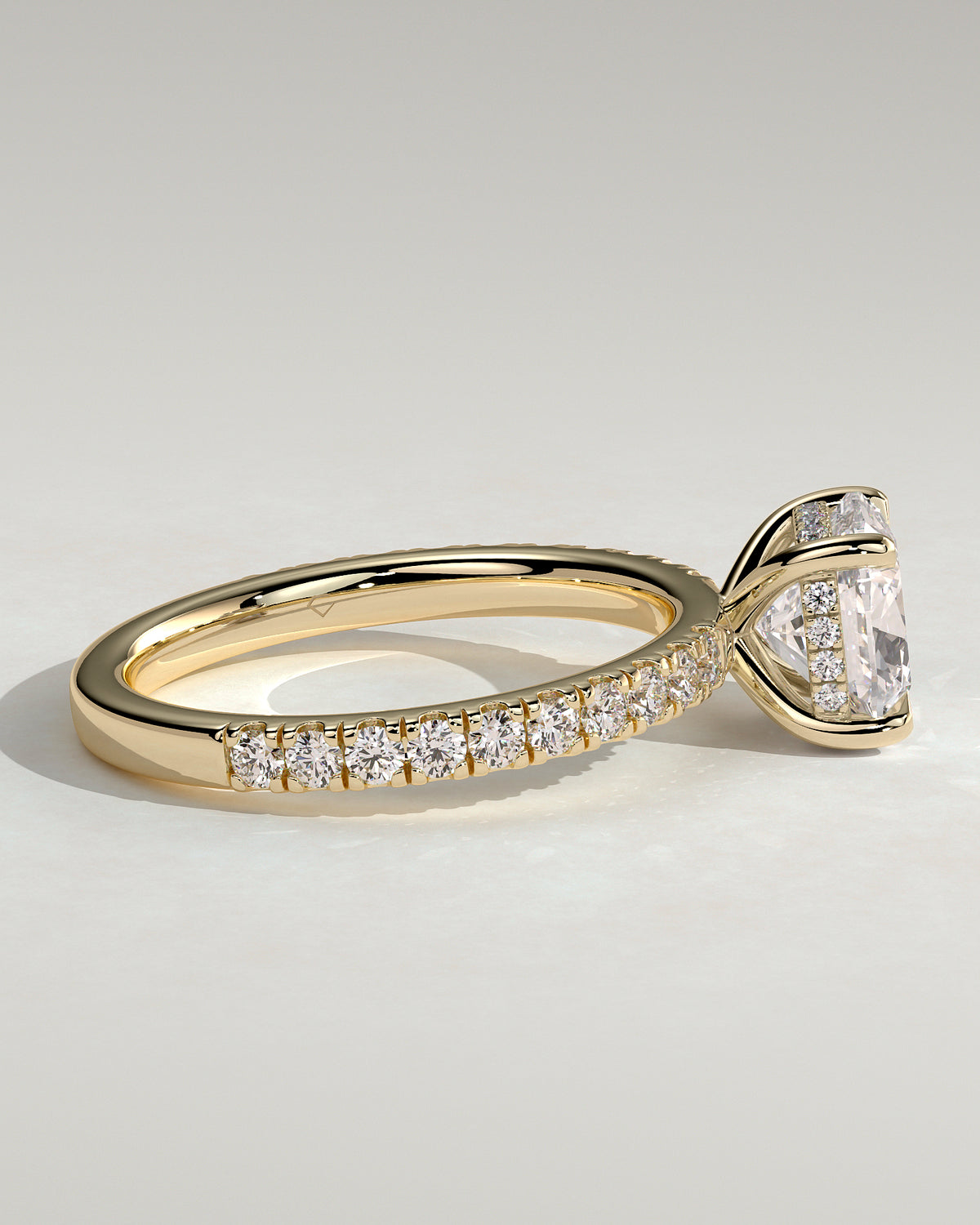 MET 0154 - 2 ct center stone - 18k Yellow Gold source reference - setting detail view