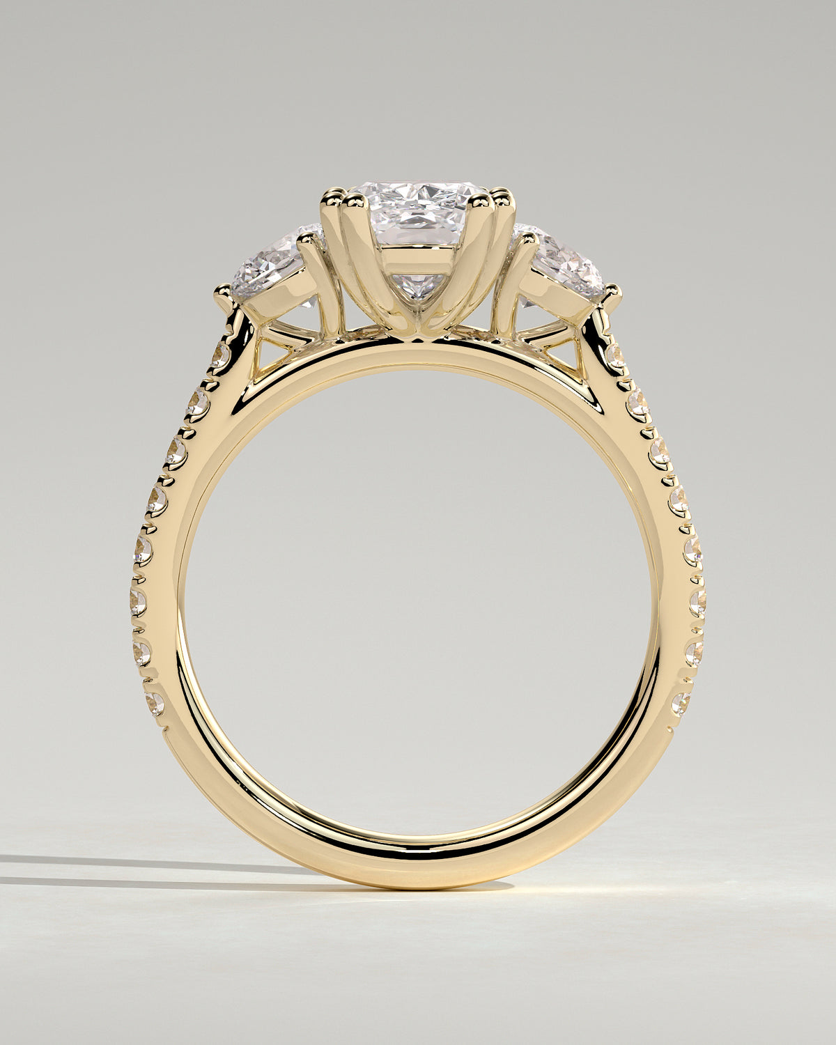 MET 0156 - 2 ct center stone - 18k Yellow Gold source reference - setting detail view