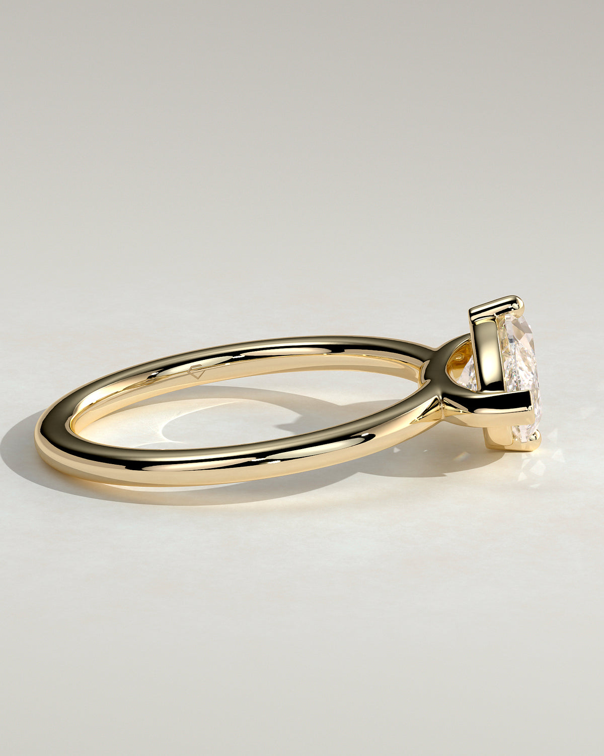 MET 0167 - 2 ct center stone - 18k Yellow Gold source reference - setting detail view