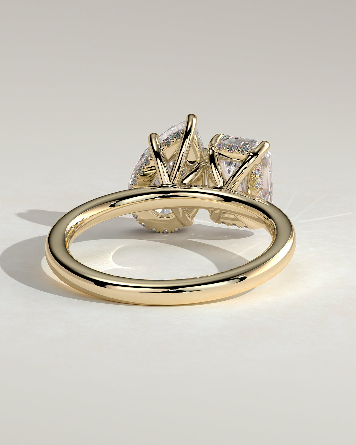 MET 0172 - 2 ct center stone - 18k Yellow Gold source reference - setting detail view