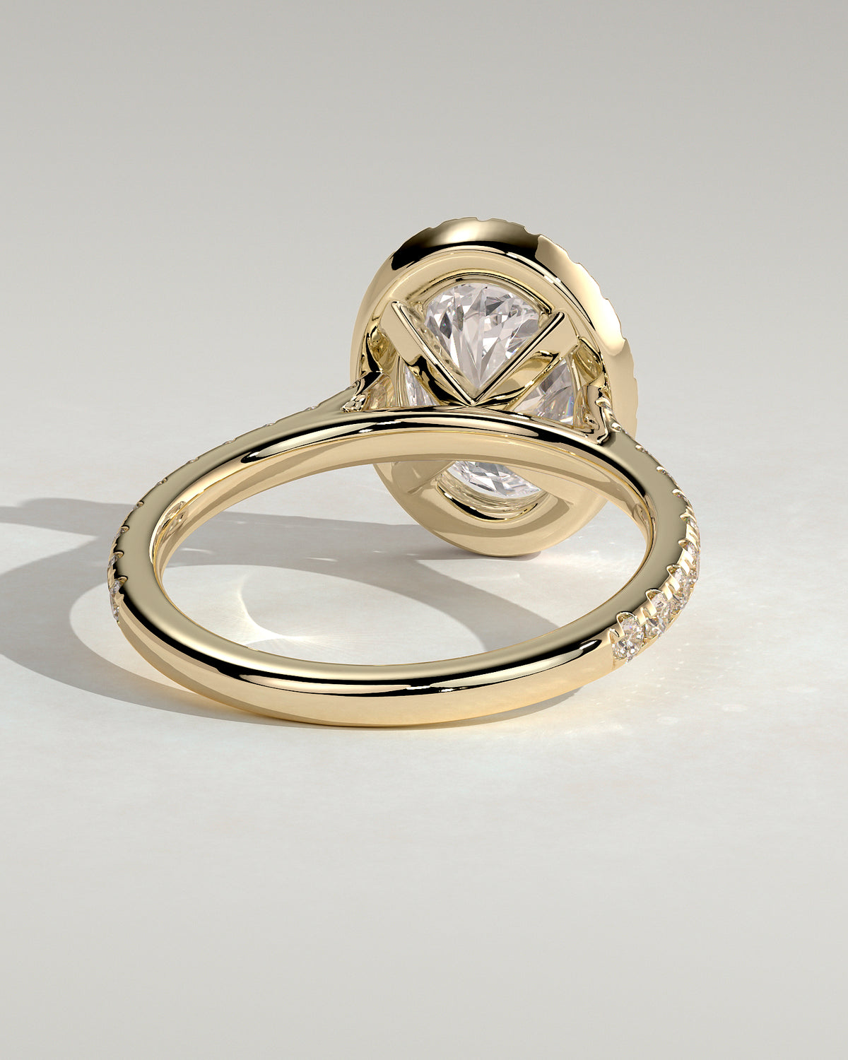 MET 0181 - 2 ct center stone - 18k Yellow Gold source reference - setting detail view