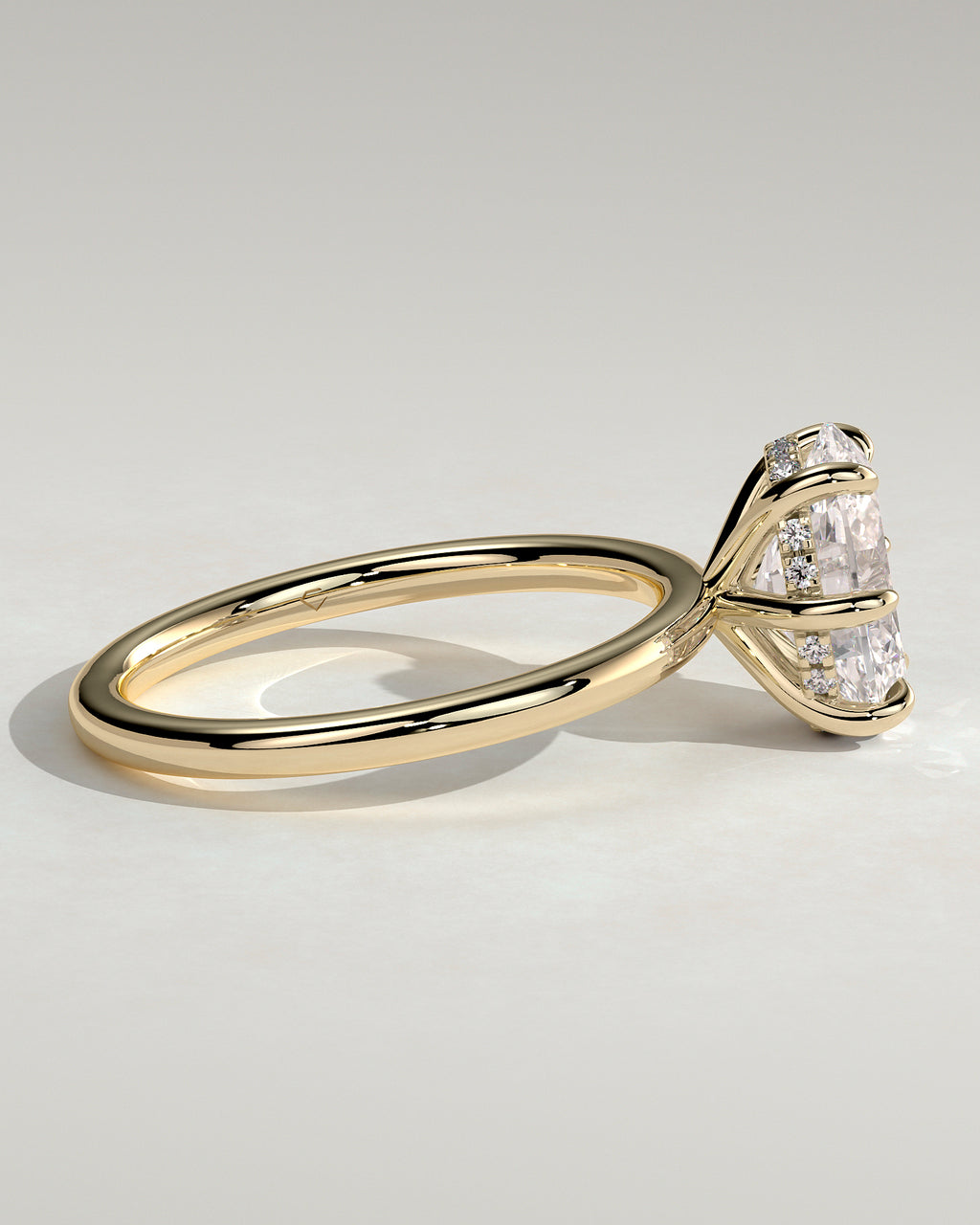 MET 0182 - 2 ct center stone - 18k Yellow Gold source reference - setting detail view