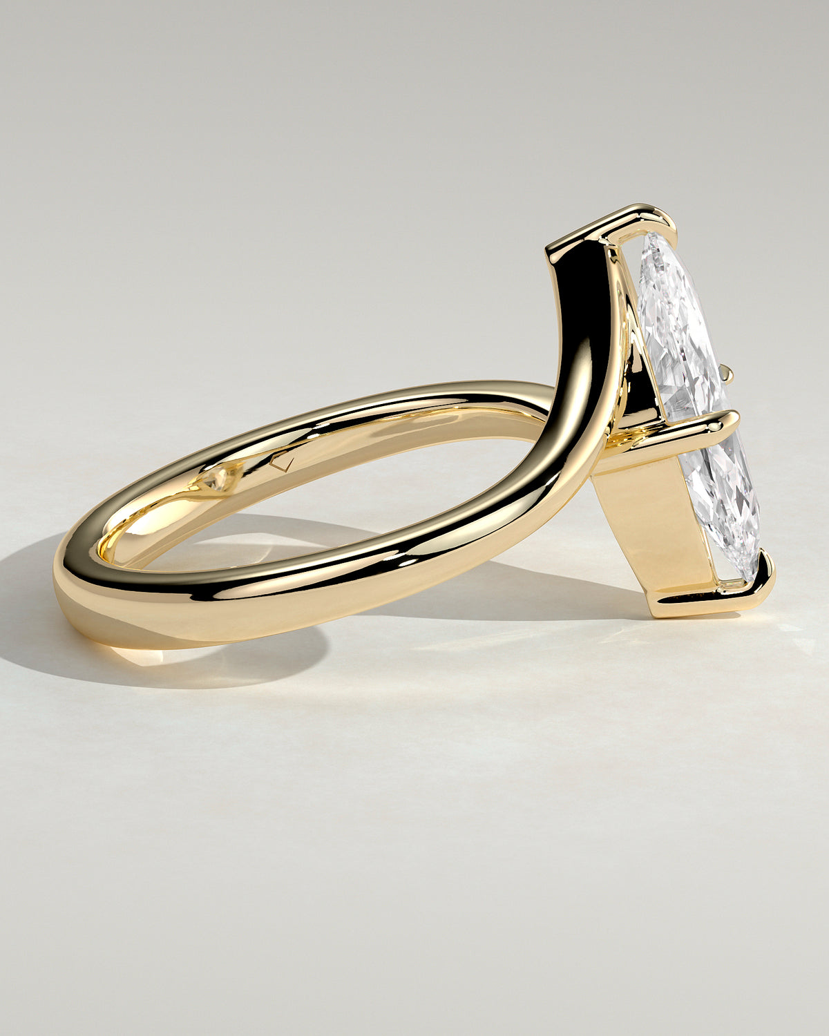 MET 0196 - 2 ct center stone - 18k Yellow Gold source reference - setting detail view