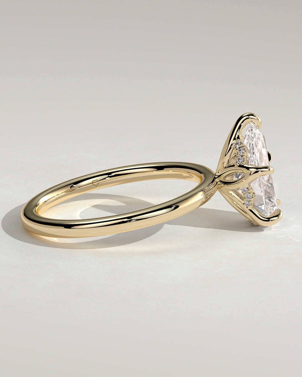 MET 0201 - 2 ct center stone - 18k Yellow Gold source reference - setting detail view