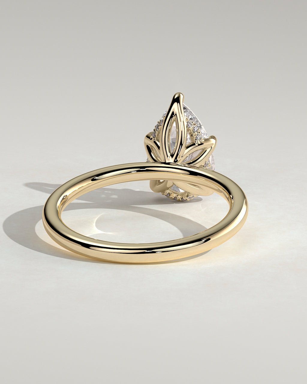 MET 0201 - 2 ct center stone - 18k Yellow Gold source reference - setting detail view