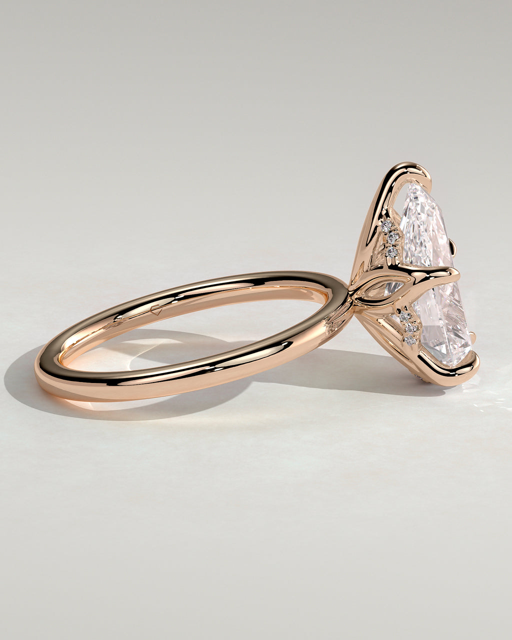 MET 0201 - 4 ct center stone - 18k Rose Gold source reference - setting detail view