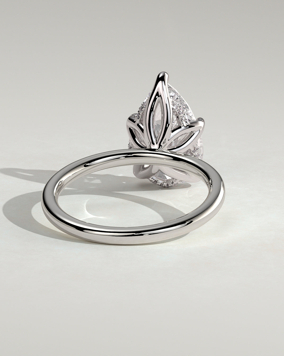 MET 0201 - 4 ct center stone - 18k White Gold source reference - setting detail view
