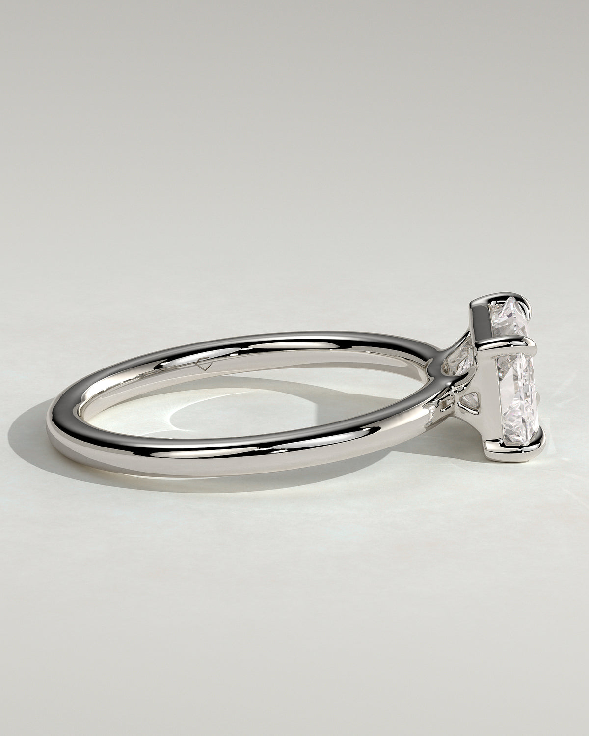MET 0203 - 2 ct center stone - 18k White Gold source reference - setting detail view