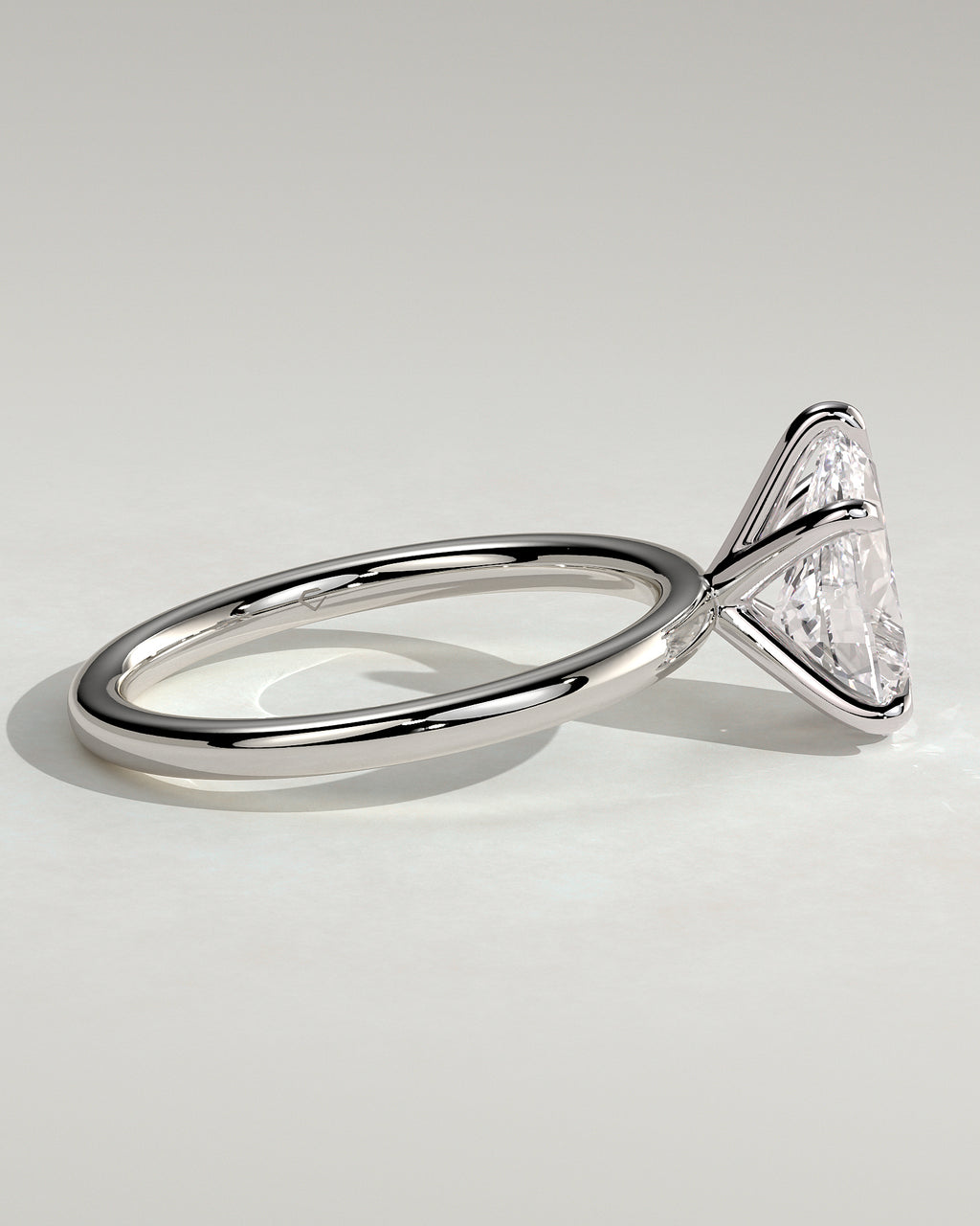 MET 0206 - 2 ct center stone - 18k White Gold source reference - setting detail view