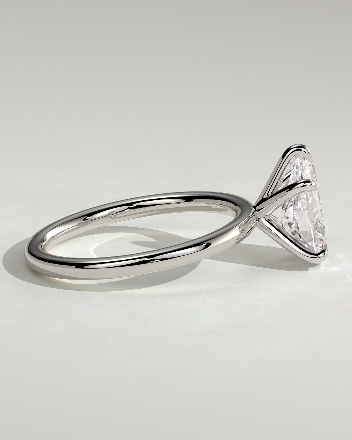 MET 0206 - 2 ct center stone - 18k White Gold source reference - setting detail view