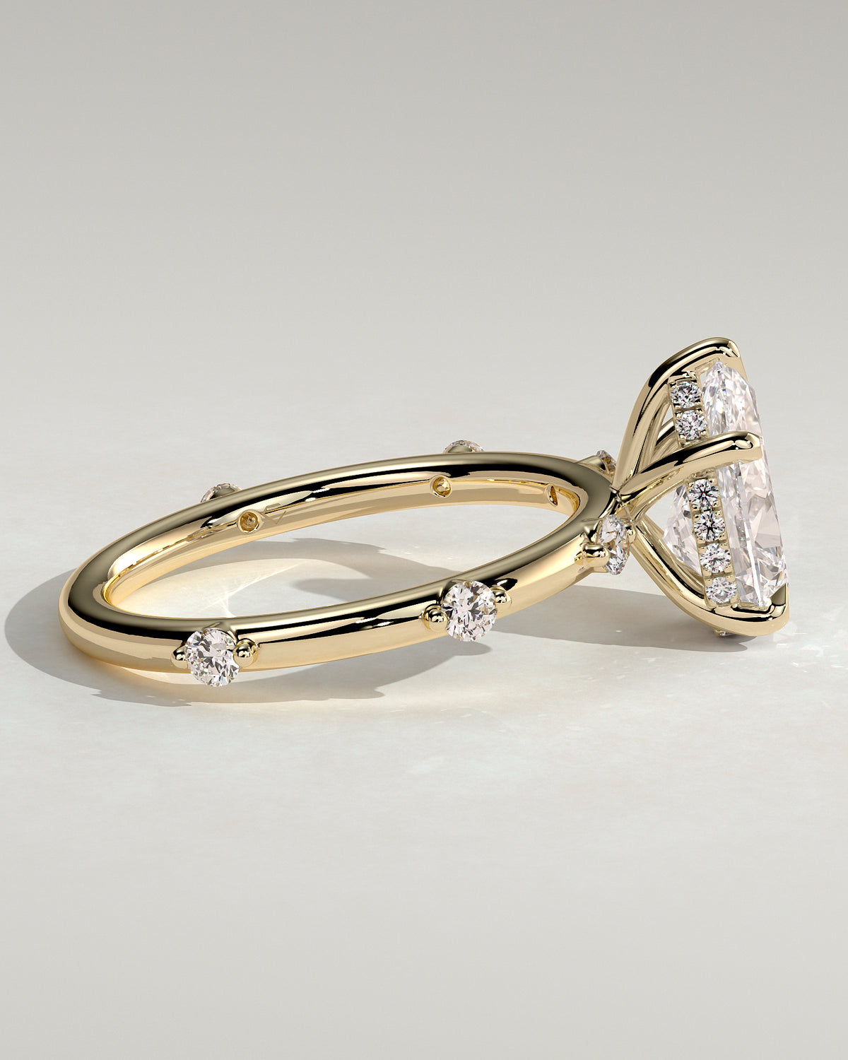 MET 0208 - 2 ct center stone - 18k Yellow Gold source reference - setting detail view