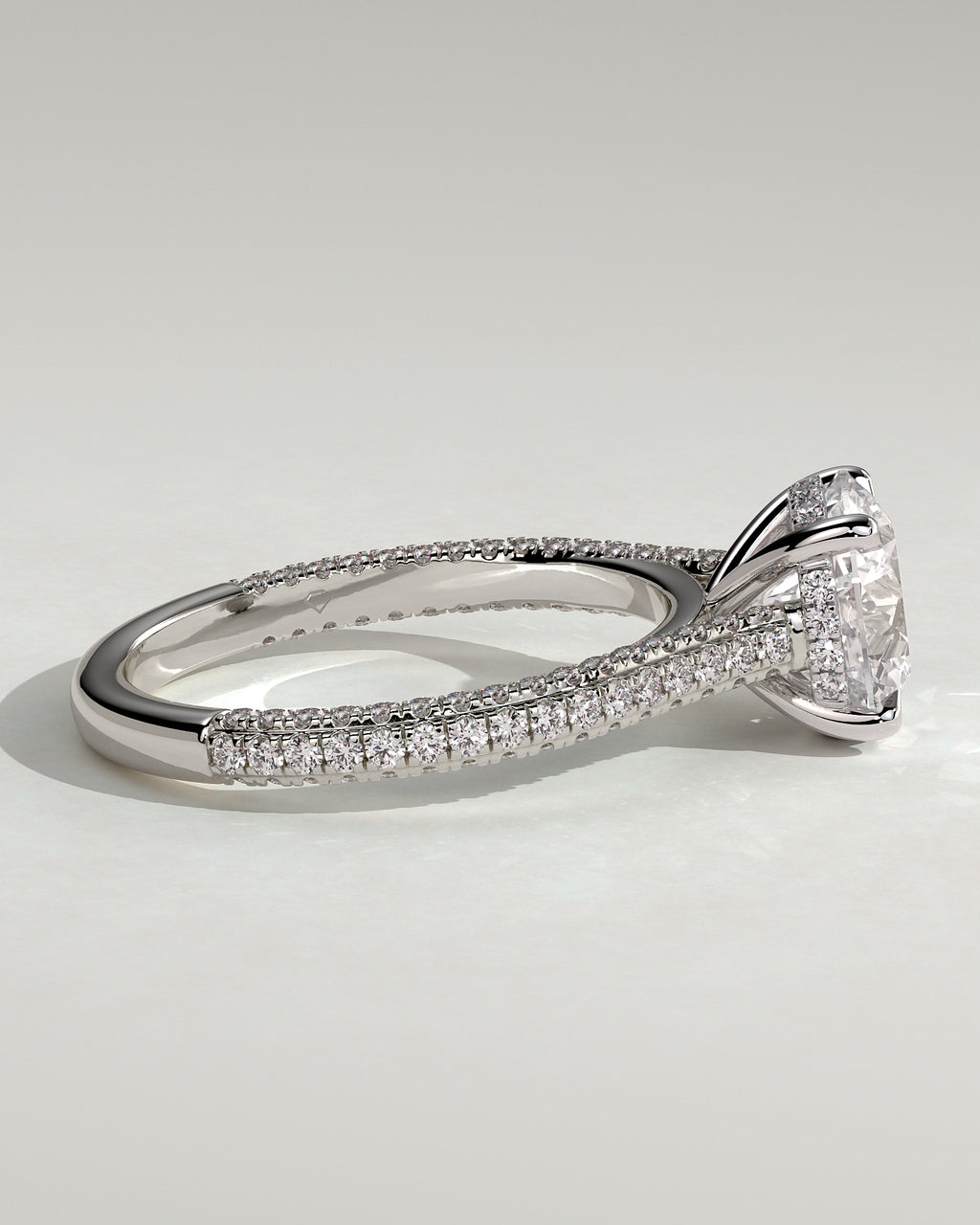 MET 0217 - 2 ct center stone - 18k White Gold source reference - setting detail view