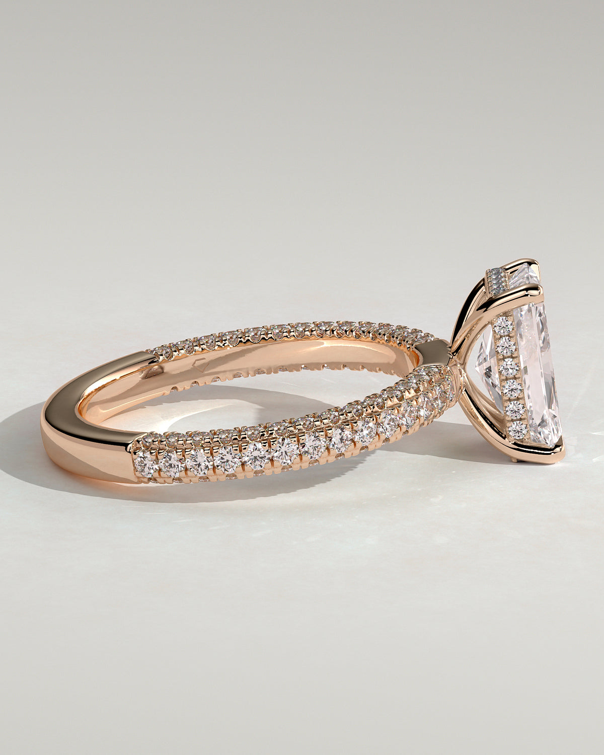 MET 0226 - 2 ct center stone - 18k Rose Gold source reference - setting detail view