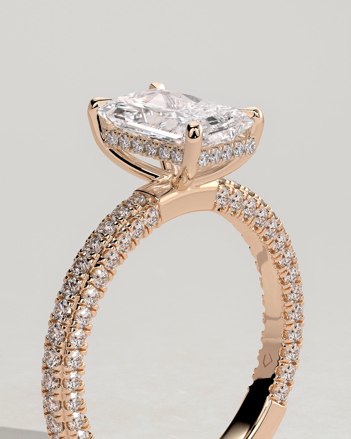 MET 0226 - 2 ct center stone - 18k Rose Gold source reference - setting detail view