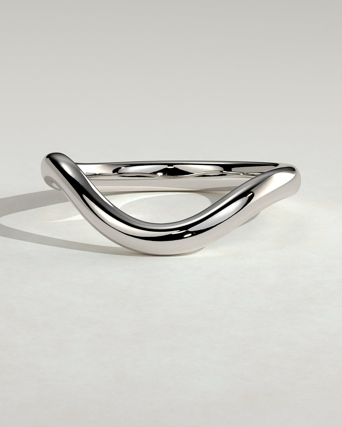 MET 0386 wave band wedding ring in white gold, front view