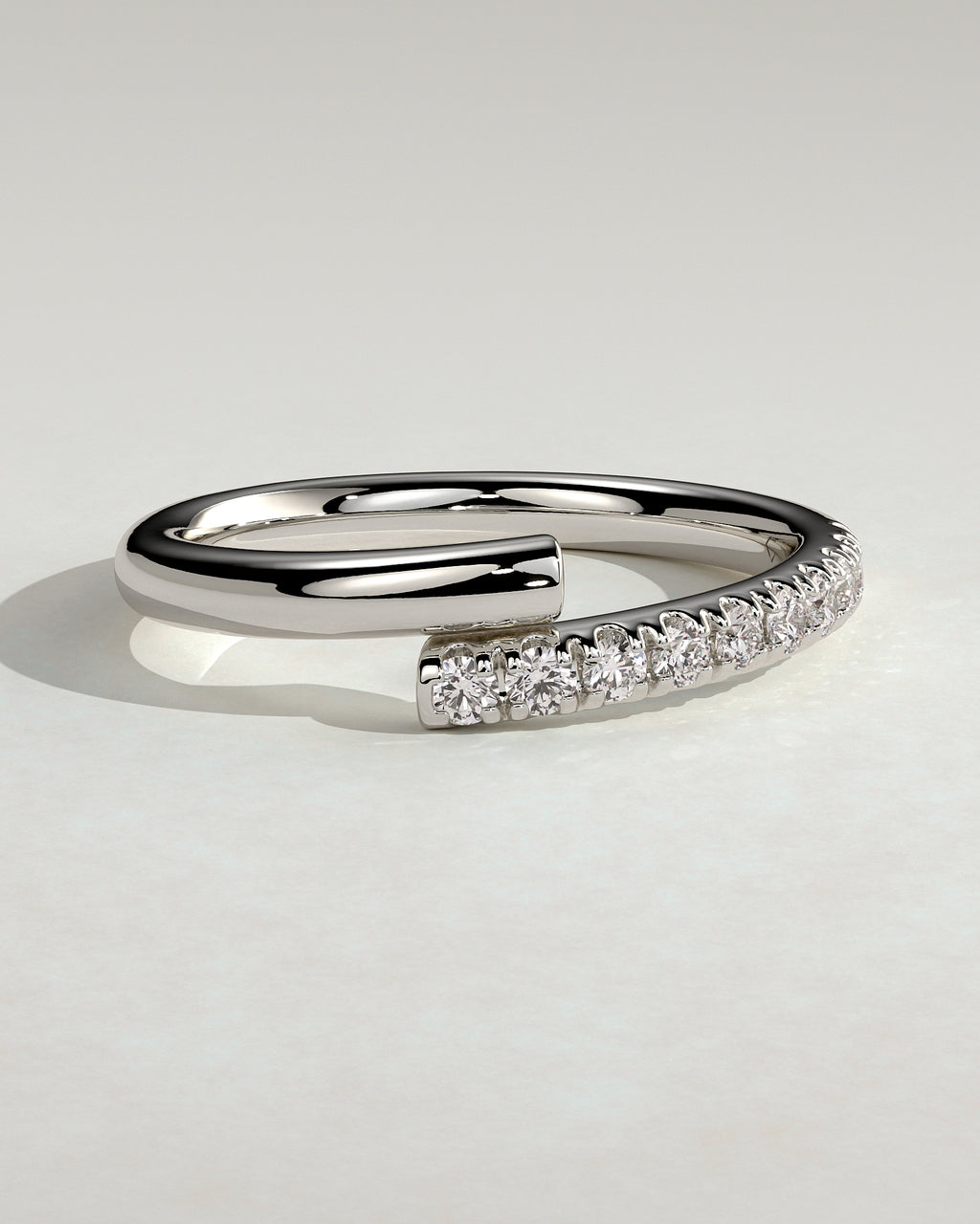 MET 0393 Women's Wedding Ring - White Gold - front view