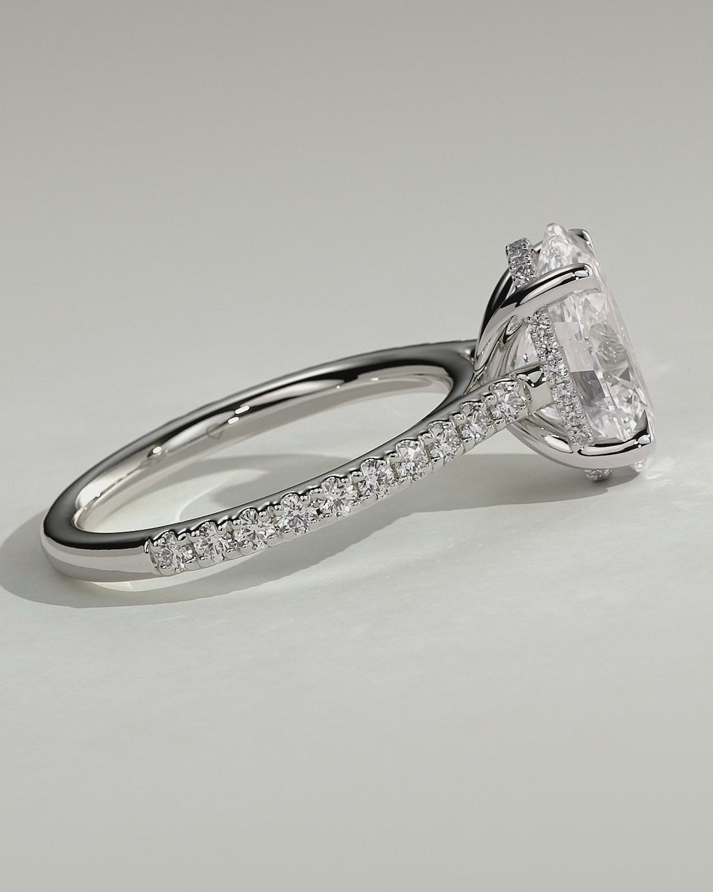 MET 0014 - 3 ct center stone - 18k White Gold source reference - product video - source f550ab9aa994e3f9eb9dd06ea6bb7a17