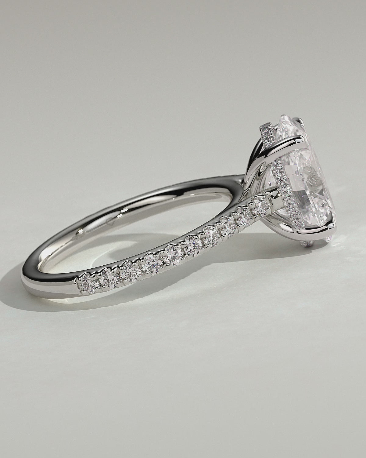 MET 0014 - 3 ct center stone - 18k White Gold source reference - product video - source f550ab9aa994e3f9eb9dd06ea6bb7a17